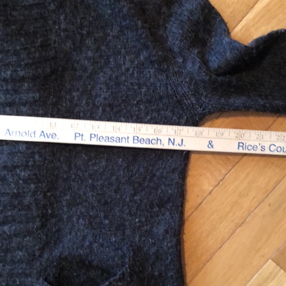 OBEY Shrug Sweater Size Small - Picture 9 of 10